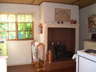 Back of The Moon Cottage - Kitchen